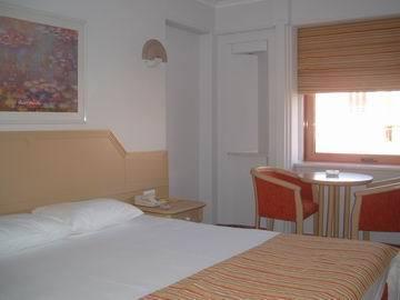 Istanbul Conti Hotel Екстер'єр фото